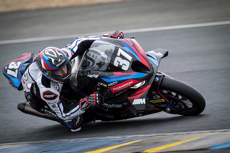Letzte Vorbereitungen auf die FIM EWC 2024: BMW Motorrad Motorsport beim Pre-Test für die 24 Stunden von Le Mans.