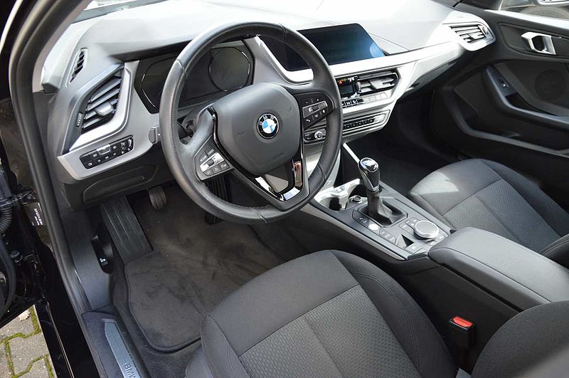 BMW 118i F40 Adv. Sitzhzg.