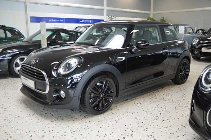 MINI 3-T&Uuml;RER Mini One Blackline