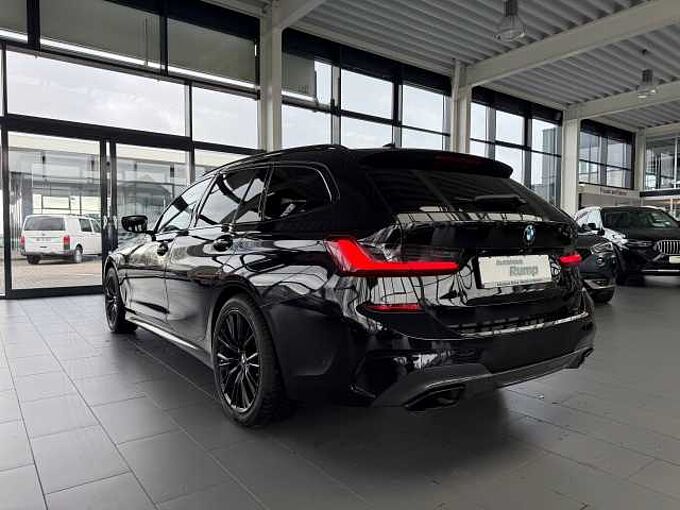 BMW M340i Touring xDrive ACC / HUD / PANO / Keyless