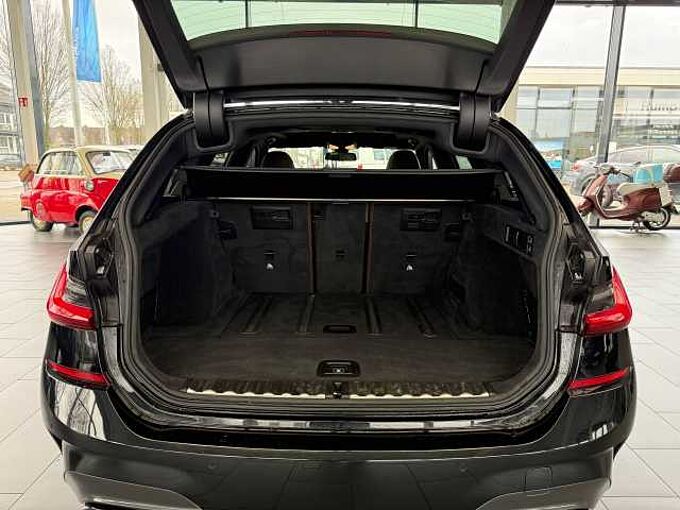 BMW M340i Touring xDrive ACC / HUD / PANO / Keyless