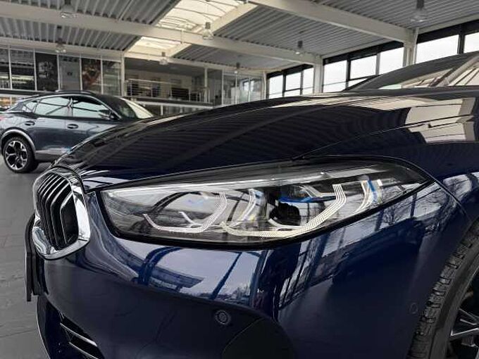 BMW 840d xDrive Coupe Driv.Prof. / Park+ / HUD / Laser