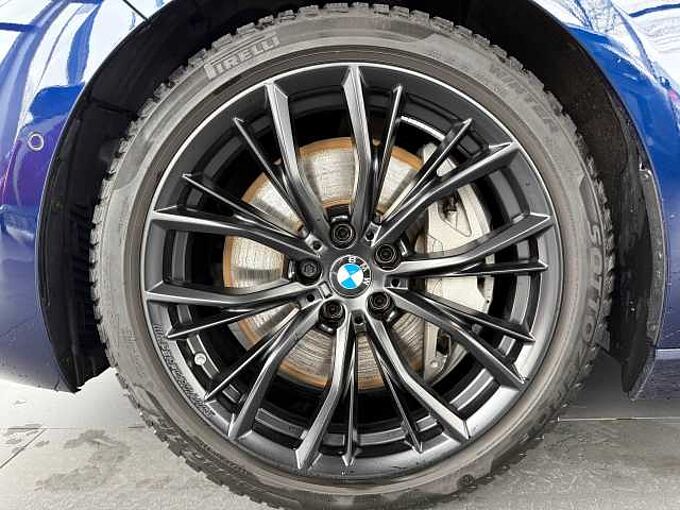 BMW 840d xDrive Coupe Driv.Prof. / Park+ / HUD / Laser