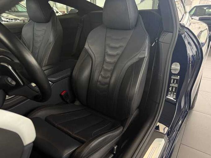 BMW 840d xDrive Coupe Driv.Prof. / Park+ / HUD / Laser