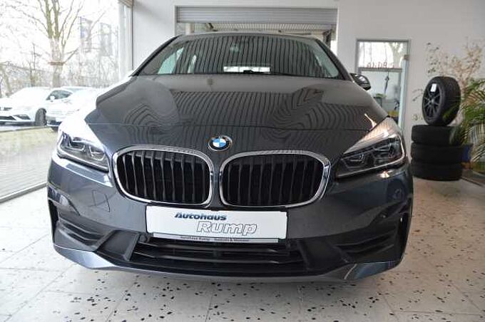 BMW 218i Active Tourer Navi,LED,Sitzhzg.