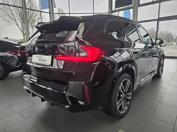 BMW X1 xDrive20d M-Sport/Panorama/AHK/GJR/HK/19'
