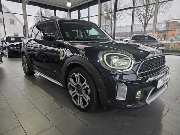 MINI Cooper SE Countryman All4 Aut. Trim / Pano / HUD / H&K / ACC