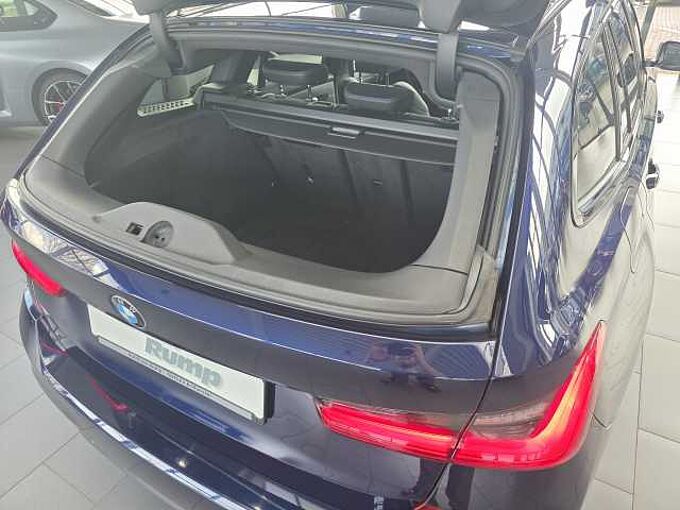 BMW 330d Touring. M Sport HUD/Drive.Prof./AHK/PANO