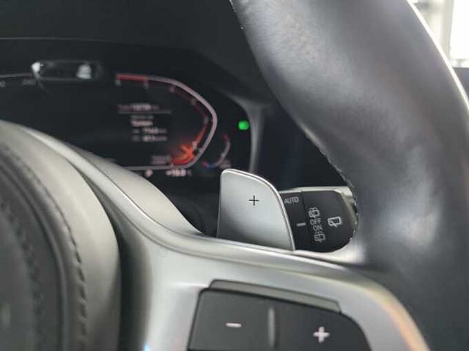 BMW 330d Touring. M Sport HUD/Drive.Prof./AHK/PANO