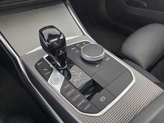 BMW 330d Touring. M Sport HUD/Drive.Prof./AHK/PANO