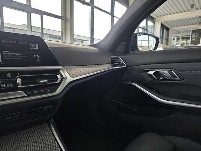 BMW 330d Touring. M Sport HUD/Drive.Prof./AHK/PANO