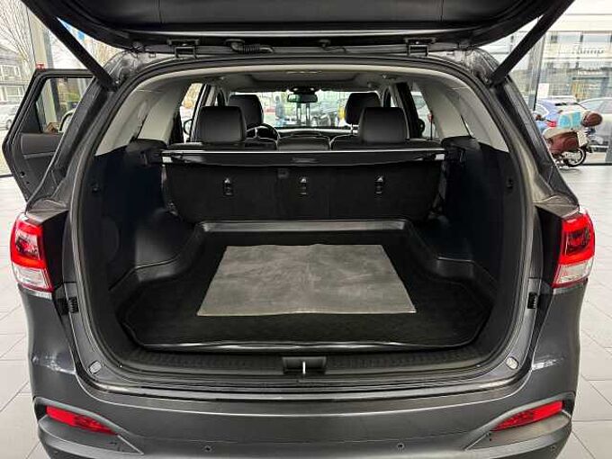 Kia Sorento Platinum Panorama/Sitzebel&uuml;ftung/RFK/GJR