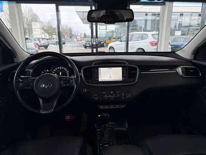 Kia Sorento Platinum Panorama/Sitzebel&uuml;ftung/RFK/GJR
