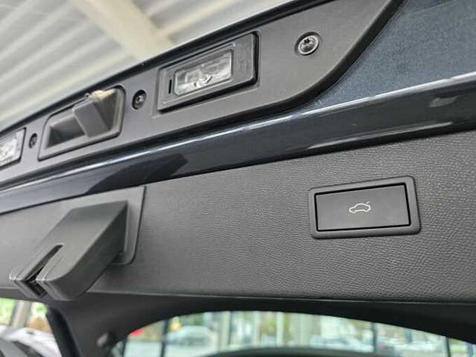 CUPRA Formentor VZ Priority / Fahrassistenz-Paket XL / Memory /