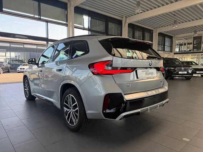 BMW X1 sDrive18i M Sportpaket / Adapt.LED / Keyless