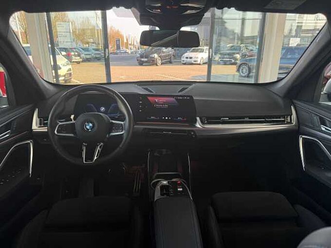 BMW X1 sDrive18i M Sportpaket / Adapt.LED / Keyless
