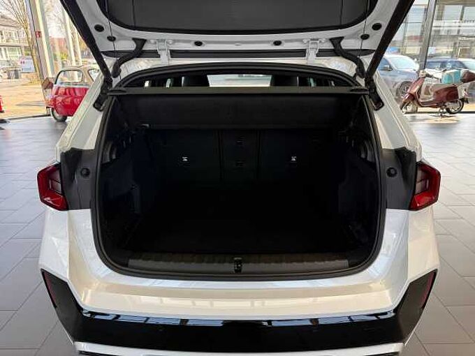 BMW X1 sDrive 18i M Sportpaket / Adapt.LED / Keyless