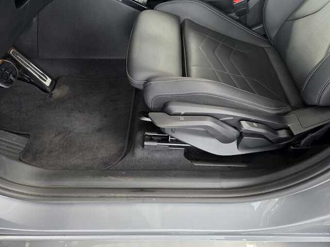 BMW 218i Active Tourer M-Sport  LED/R&uuml;ck-Cam./Navi