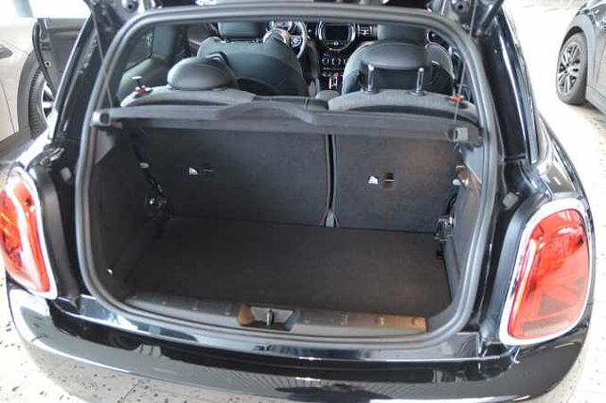 MINI ONE 3trg. Autom.Navi