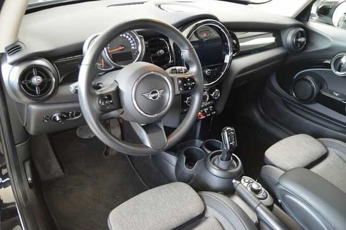 MINI ONE 3trg. Autom.Navi