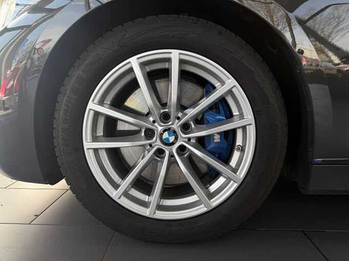 BMW 420d Coupe M Sport HUD / ACC / Laser / Keyless