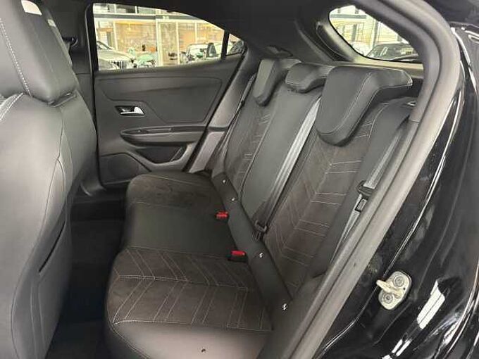 Opel Mokka 1.2 BlackEdition Autom/Apple/Sitzhzg/RFK/LM/NAVI