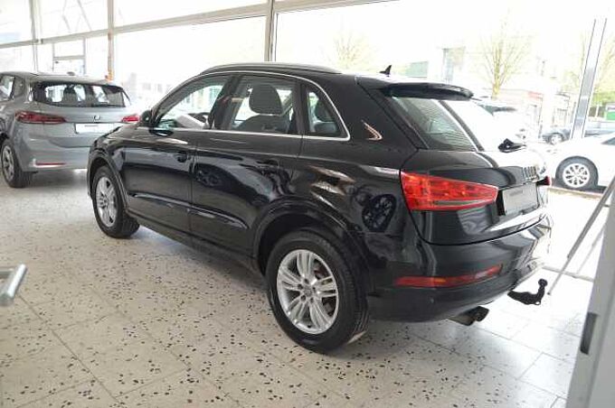 Audi Q3 1.4 TFSI  S tronic sport