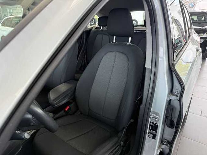 BMW X1 18d sDrive AHK/NAVI/KLIMA