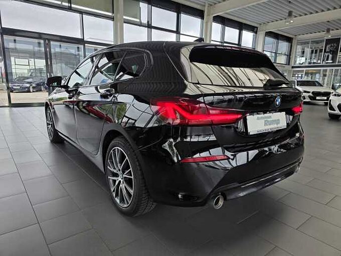 BMW 118d Shadow-Line Automatik HUD/RFK/Sitzhzg/LM