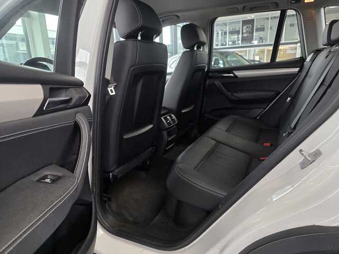 BMW X3 xDrive 30d Sitzhzg/Fernlichtassistent/PDC