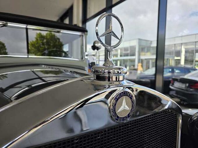 Mercedes-Benz Stuttgart 260 (W11) 