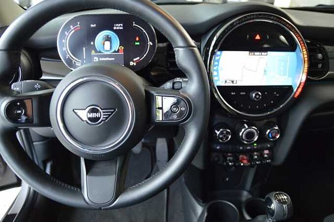 MINI ONE 3-T&Uuml;RER Navi LED Sposi