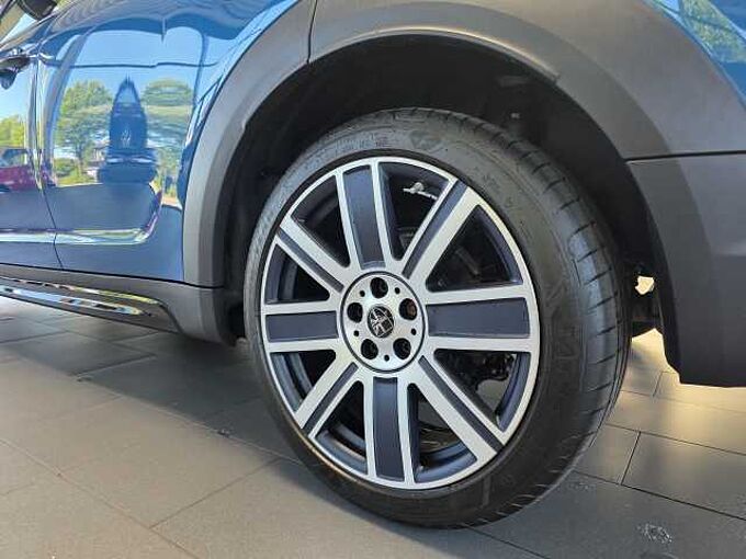 MINI Cooper Countryman Yours Trim Autom. HUD/RFK/Pano/Leder