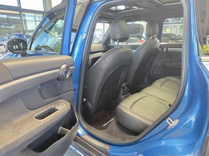 MINI Cooper Countryman Yours Trim Autom. HUD/RFK/Pano/Leder