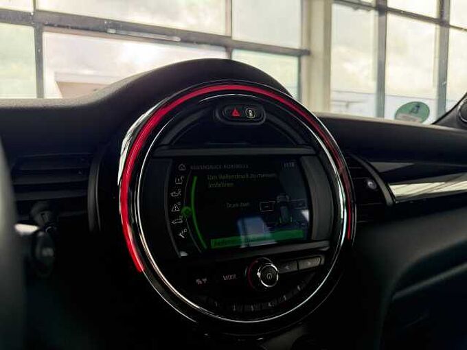 MINI Cooper S NAVI,RFK,H/K,LED,Klimaaut.