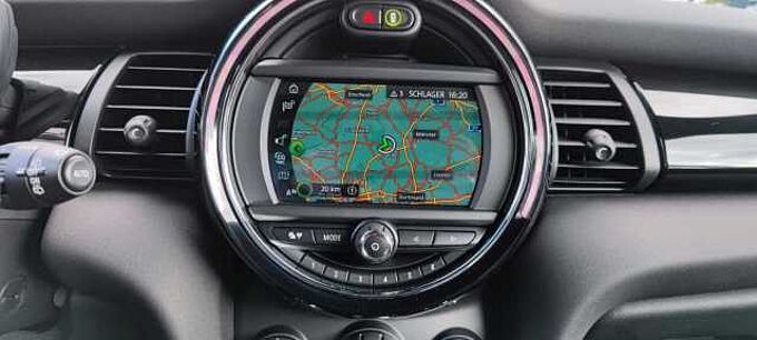 MINI Cooper S NAVI,RFK,H/K,LED,Klimaaut.