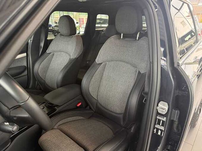 MINI Cooper Clubman Aut. Classic Trim | AHK | PANO | HUD | RFK