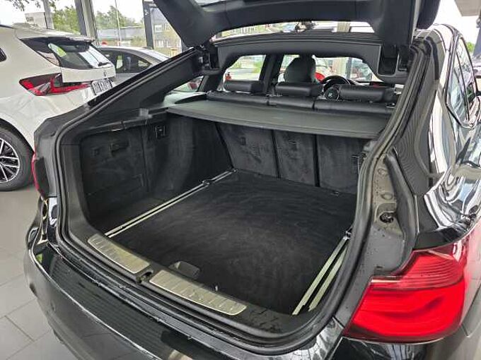 BMW 320d GT M Sport AHK/HUD/PANO/RFK/Keyless