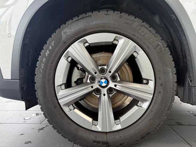 BMW X1 sDrive18i AHK,Adapt.LED,NAVI,RFK