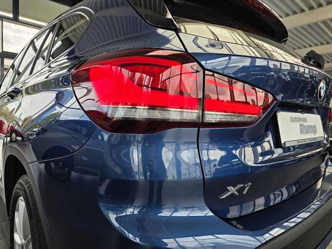 BMW X1 sDrive18i Advantage Aut. Navi | LED | SHZ | Park-Assist.