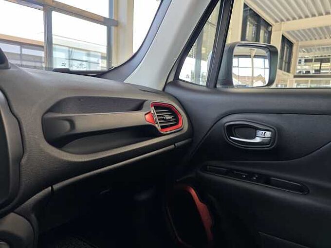 Jeep Renegade 2.0 MultiJet 4WD Automatik Trailhawk