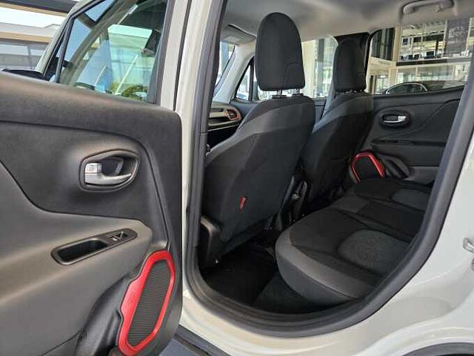 Jeep Renegade 2.0 MultiJet 4WD Automatik Trailhawk