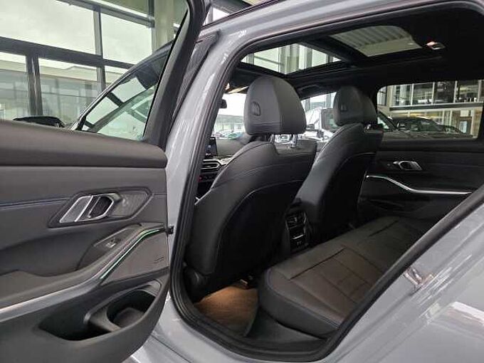 BMW M340d xDrive Touring M-Sport Pro,Stdhz.,ACC,H/K,360&deg;,HUD