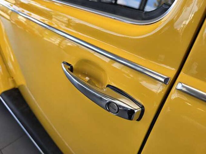 Volkswagen K&auml;fer 1200 Sunny Bug Sondermodell 1.800 St&uuml;ck wurden gebaut