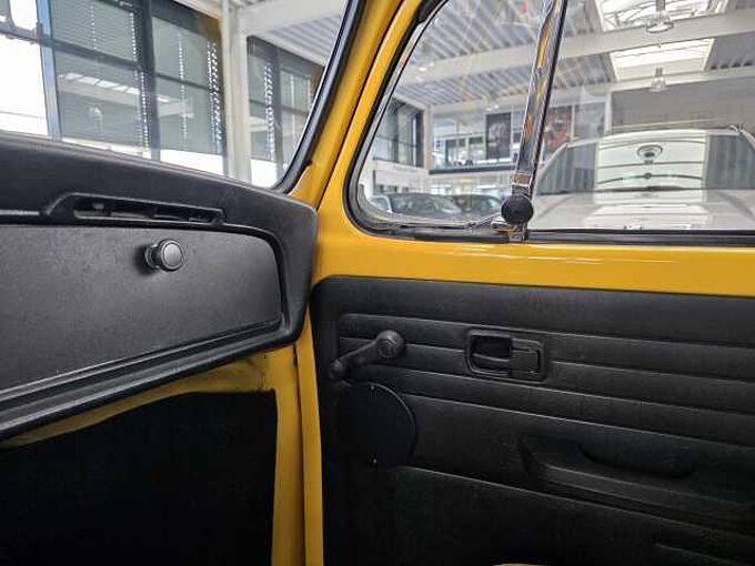 Volkswagen K&auml;fer 1200 Sunny Bug Sondermodell 1.800 St&uuml;ck wurden gebaut