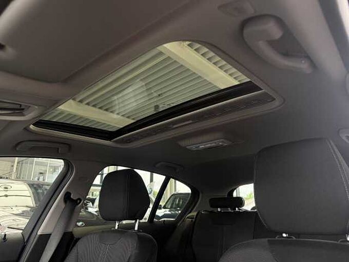 BMW 120d Sport-Aut. Advantage Adpt.LED/RFK/GSD/HiFi