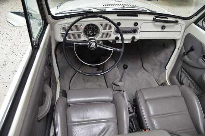 Volkswagen K&auml;fer 1500 Cabrio