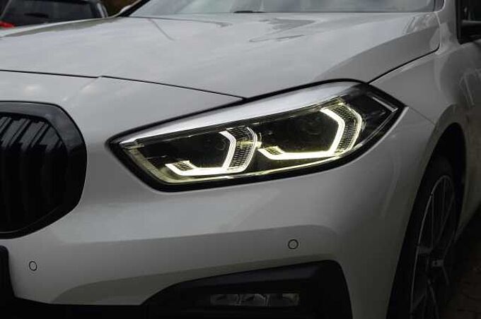 BMW 118i Advantage Sitzhzg. LM-F`17