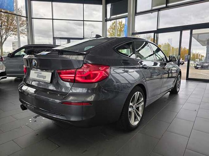 BMW 320i Sportline 1.Hand/Auto./Navi/AHK/Leder/RFK