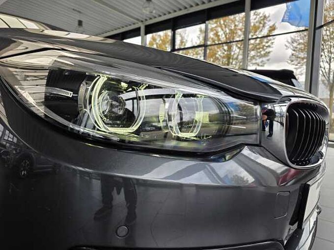 BMW 320i Sportline 1.Hand/Auto./Navi/AHK/Leder/RFK